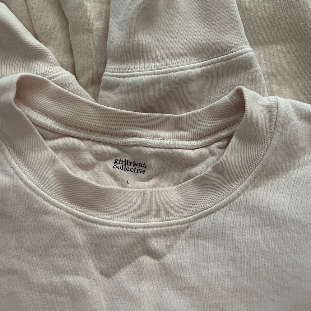 Cream Feather Girlfriend Collective Cropped Crewneck Sweatshirt & Sweatpants Set